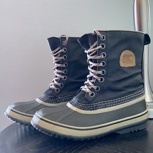 SOREL 1964 CANVAS WEATHER PREMIUM BOOTS SOLD AT FREE PEOPLE LEATHER RUBBER